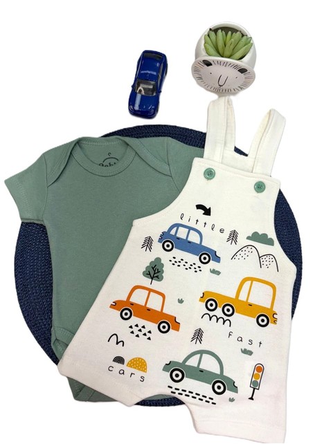 Conjunto Jardineira Bebê Menino Suedine Pequenos Carros