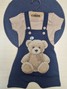 Conjunto Jardineira Bebê Menino Suedine Urso