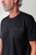 Camiseta Básica com Bolso 100% Algodão - Preto