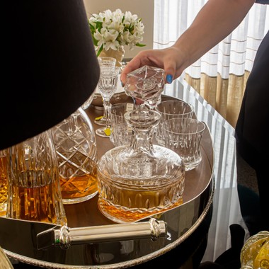 Kit Garrafa Whisky e 4 Copos Cristal Lapidado 69 Incolor