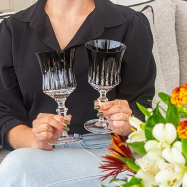 Taça Cristal Lapidado 66 P/Vinho Tinto Preto 320ml