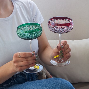 Taça de Cristal Lapidado Coupe 04 - 200ml Verde Escuro