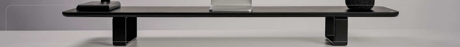 Banner estantes de monitor desktop