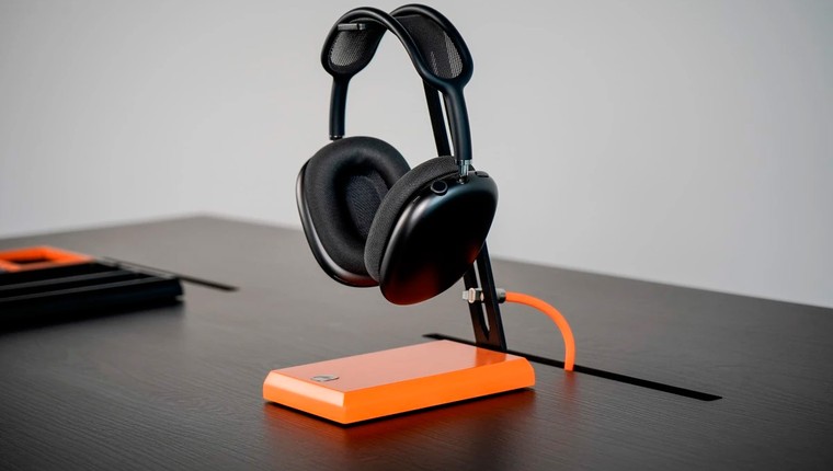 Suporte de Fone Odomae - Preto e Laranja - Móveis Gio