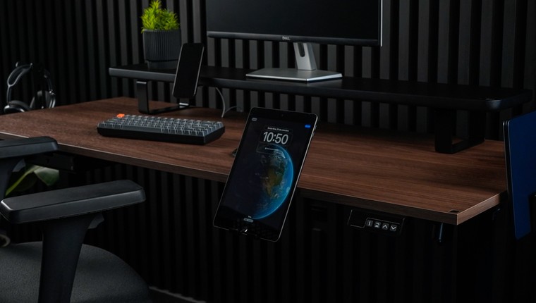 Mesa Modular Regulagem de Altura Elétrica Giodesk Slim M1