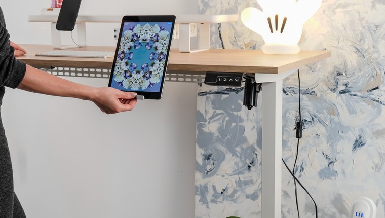 Mesa Modular Regulagem de Altura Elétrica Giodesk Slim M1