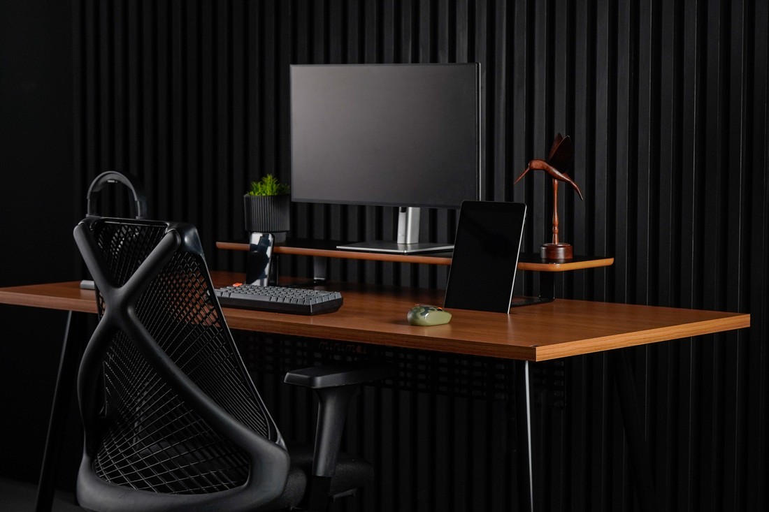 Mesa Office Escrivaninha Nobilis Minimal M1 Freijo/Preto Giopro