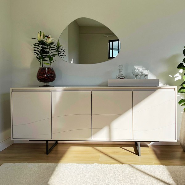 Balcão Buffet Serra do Mar 4 Portas 3 Prateleiras com Bandeja Off White - Artely Móveis