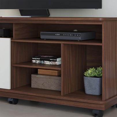 Rack para TV Até 65 Polegadas Jurerê 2 Portas Ripado Nogueira Real/Off White Matte - Colibri