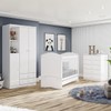 Quarto de Bebê Completo Bala de Menta 3 Portas 7 Gavetas Branco - Henn