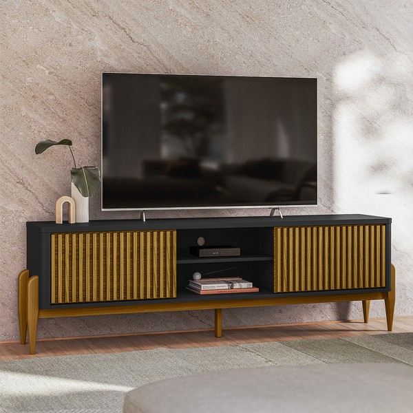 Rack Sereno para TV Até 65 Polegadas com Ripado 2 Portas de Correr 180cm Pés em Madeira Maciça Preto/Cedro - Olivar Móveis
