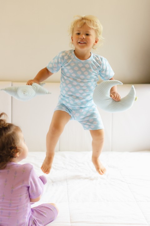 Conjunto Pijama Blusa e Shorts - Nuvens - Ame Kids