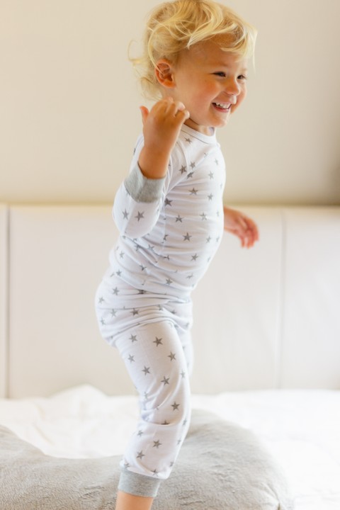 Conjunto Pijama Blusa e Calça - Estrelas - Ame Kids