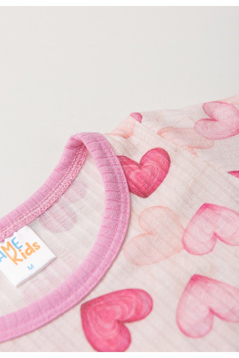 Conjunto de Blusa e Shorts Menina - Corações Rosa - Ame Kids